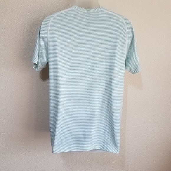 Lululemon Men Metal Vent Tech Shirt - Picture 2 of 6